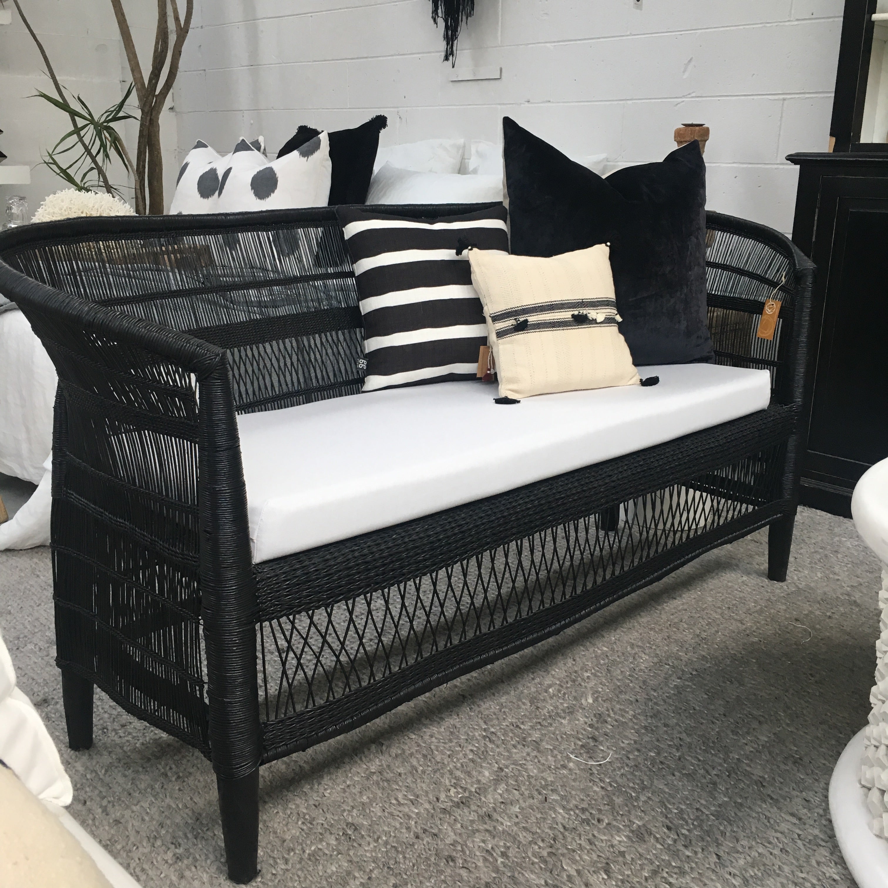 traditional 3-seater