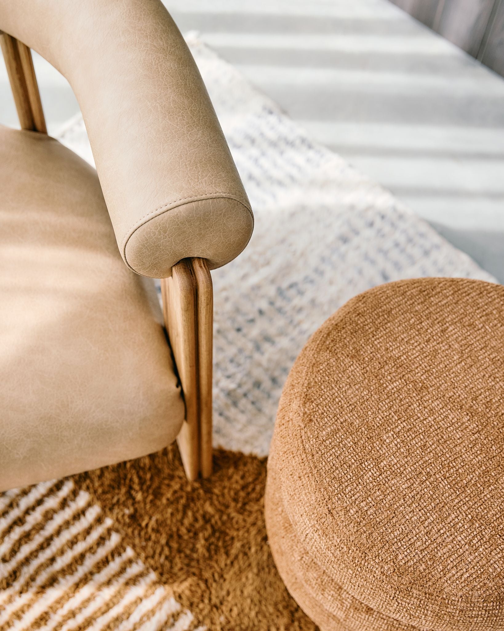 ROLLEY POD OTTOMAN - RUST